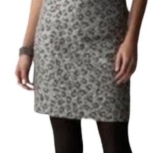 Ann Taylor LOFT Silver Metallic Animal Print Pencil Skirt – Size 8